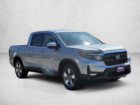 Used 2025 Honda Ridgeline RTL image 3