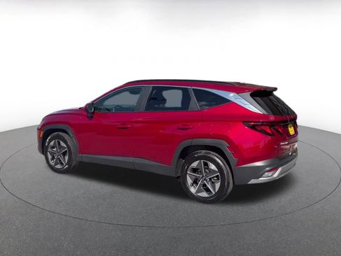 Used 2025 Hyundai Tucson SEL AWD/4WD image 10