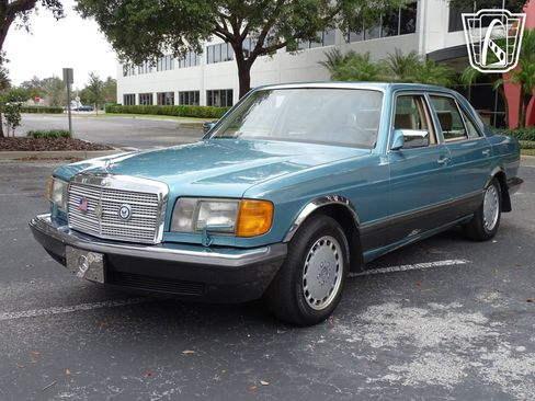 Used 1991 Mercedes-Benz 300 SE image 13