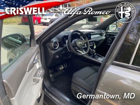 New 2024 Alfa Romeo Tonale Veloce image 19