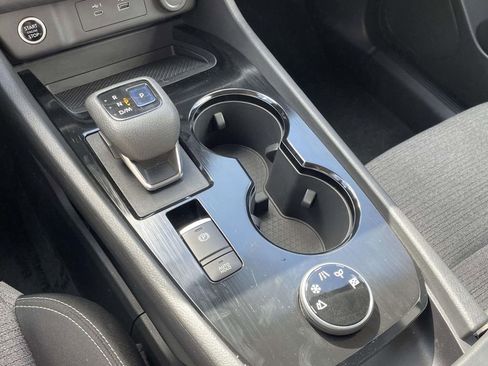 Used 2022 Nissan Rogue SV image 22