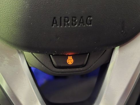 Used 2023 BMW X3 xDrive30i w/ Premium Package image 21