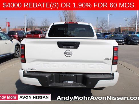 New 2025 Nissan Frontier SV image 4