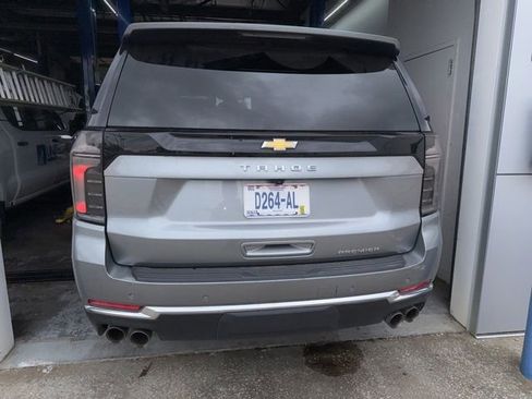 Used 2025 Chevrolet Tahoe Premier AWD/4WD image 6