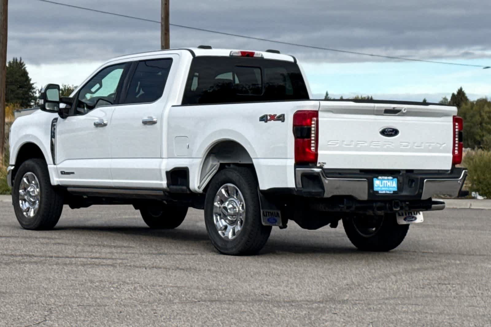 Certified 2024 Ford F350 Lariat w/ Chrome Package AWD/4WD image 6