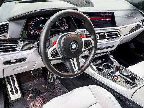 Used 2021 BMW X5 M w/ Executive Package image 15