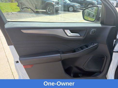 Used 2023 Ford Escape Active w/ Tech Pack #2 AWD/4WD image 13