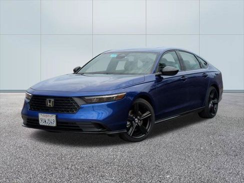 Certified 2025 Honda Accord Sport image 1