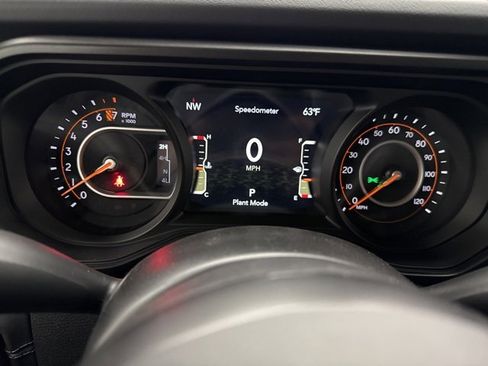 New 2025 Jeep Gladiator Mojave w/ Convenience Group image 17