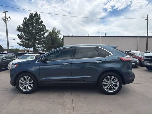 Used 2019 Ford Edge Titanium w/ Cargo Accessory Package AWD/4WD image 8
