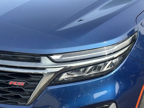 Used 2023 Chevrolet Equinox RS FWD image 11