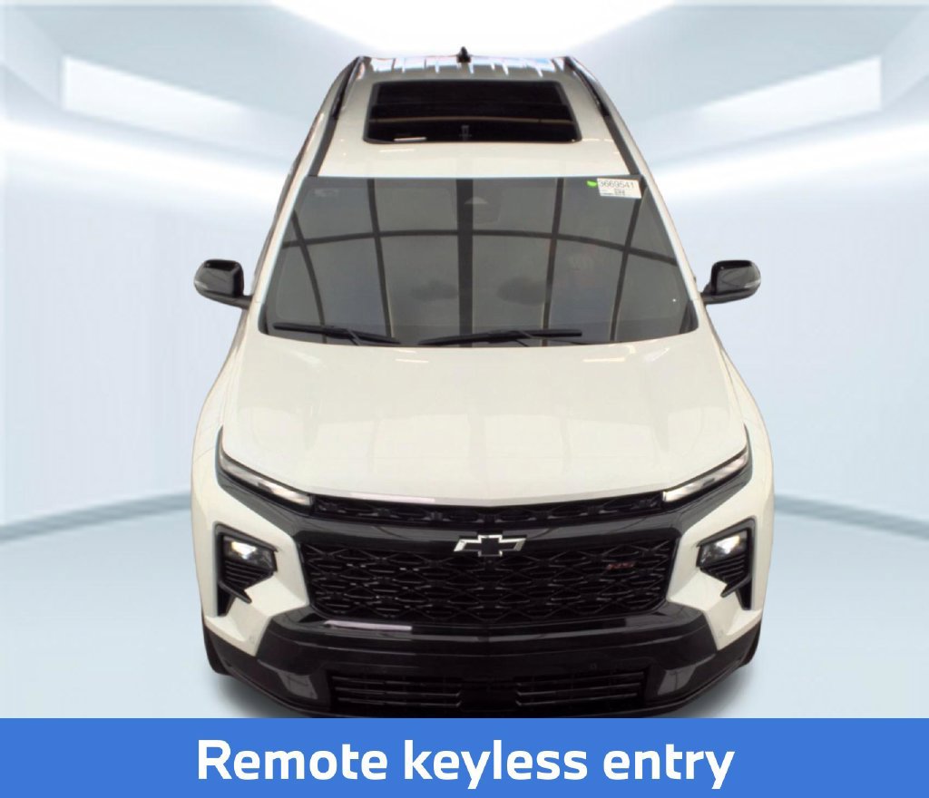 Used 2024 Chevrolet Traverse RS FWD image 15
