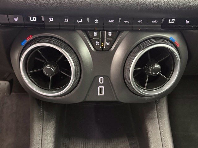 Used 2021 Chevrolet Blazer LT FWD image 42