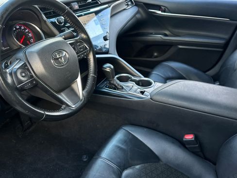 Used 2019 Toyota Camry XSE w/ Navigation Package image 11