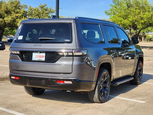 New 2026 Jeep Grand Wagoneer Limited AWD/4WD image 6