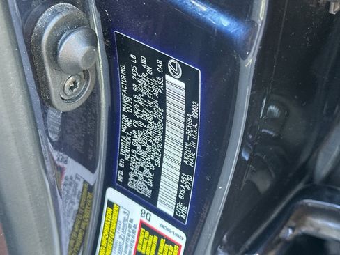 Certified 2021 Lexus ES 300h w/ Accessory Package image 40