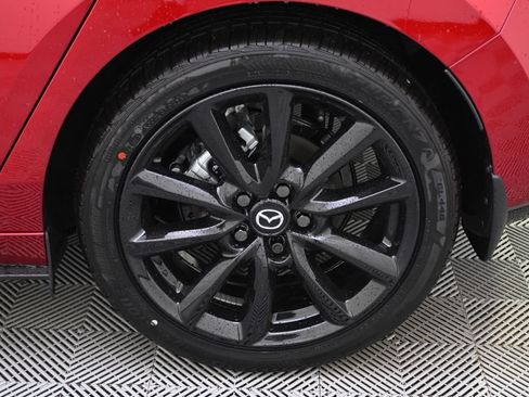 New 2026 MAZDA MAZDA3 Hatchback w/Premium Plus Pkg AWD/4WD image 20