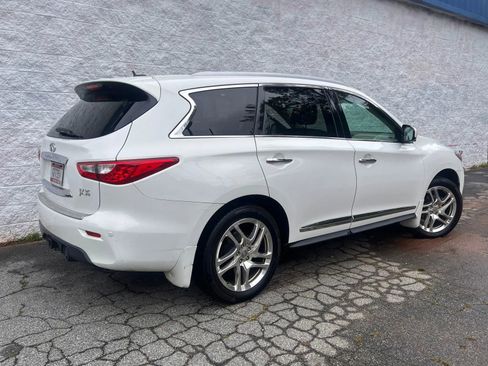 Used 2013 INFINITI JX35 AWD w/ Premium Pkg image 2
