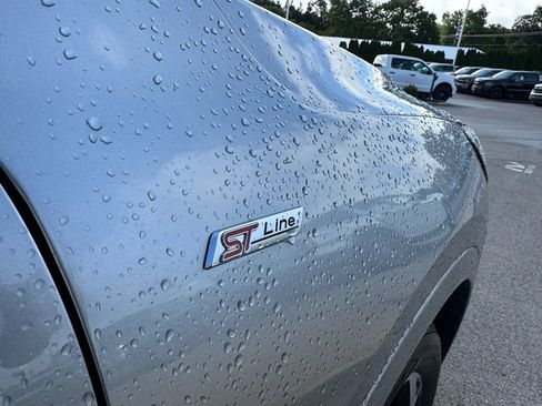 Used 2023 Ford Escape ST-Line Elite w/ Premium Technology Package AWD/4WD image 10