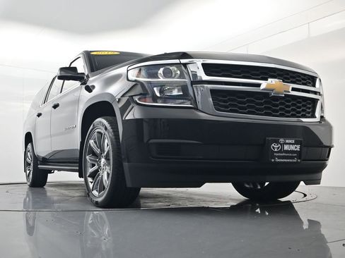 Used 2019 Chevrolet Suburban LT AWD/4WD image 50