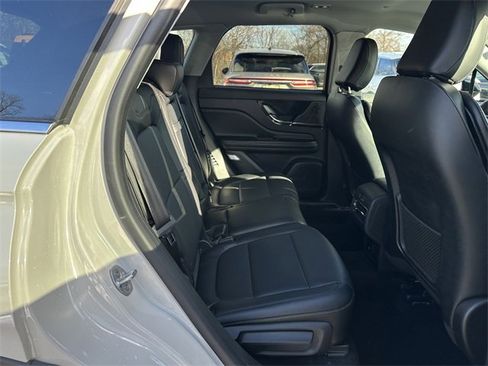 Certified 2022 Lincoln Corsair AWD w/ Equipment Group 101A image 36