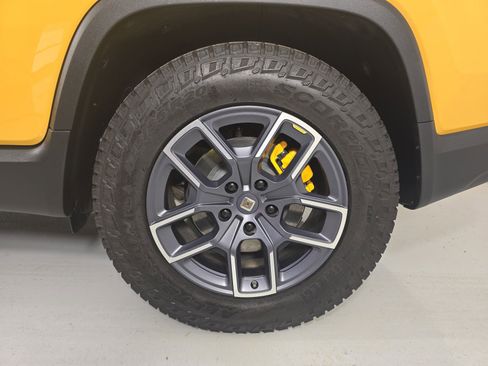Used 2022 Rivian R1T Launch Edition AWD/4WD image 10