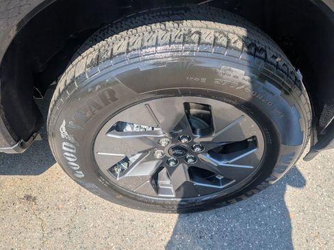 Used 2023 Ford F150 Lightning Lariat w/ Equipment Group 511A High image 30