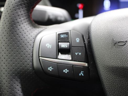 Used 2024 Ford Escape ST-Line w/ Tech Pack #1 FWD image 12