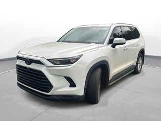 Certified 2025 Toyota Grand Highlander XLE FWD video 2
