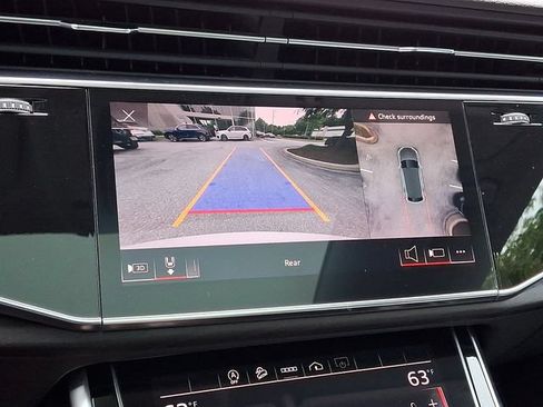 Certified 2023 Audi Q8 Premium w/ Convenience Package AWD/4WD image 19