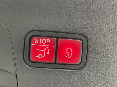 Certified 2025 Mercedes-Benz GLE 53 AMG 4MATIC Coupe image 12