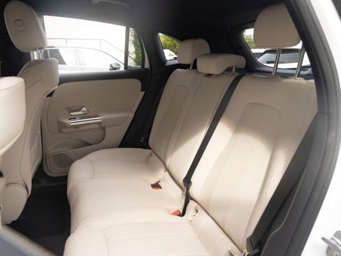 Used 2026 Mercedes-Benz GLA 250 image 19