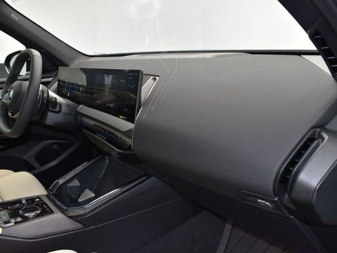 New 2026 BMW X3 xDrive30 w/ Convenience Package image 24