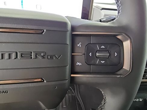 New 2025 GMC Hummer EV 3X w/ Extreme Off-Road Package image 29