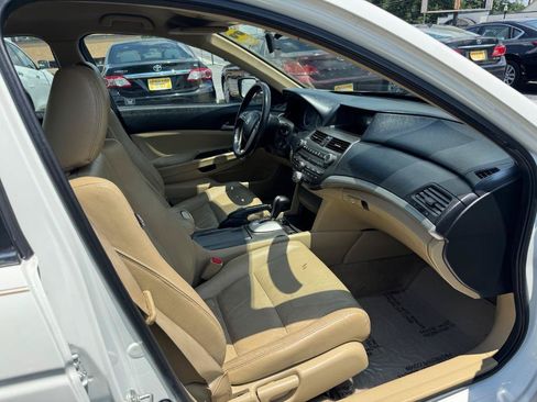 Used 2012 Honda Accord SE image 19