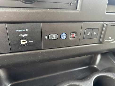 Used 2019 Chevrolet Express 3500 LT w/ LT Preferred Equipment Group image 24