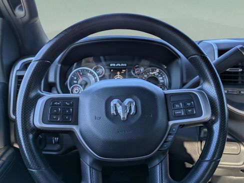 Used 2022 RAM 3500 Big Horn image 30