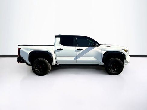 New 2026 Toyota Tacoma TRD Pro AWD/4WD image 4