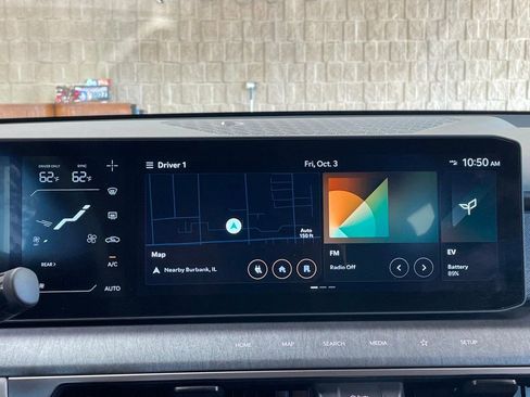 Used 2024 Kia EV9 Wind image 43