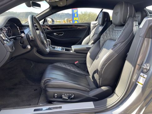 Used 2020 Bentley Continental GT image 15