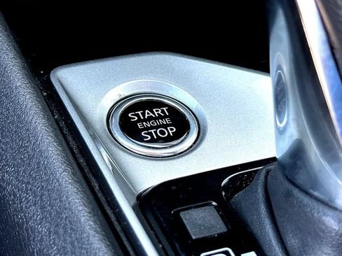 Used 2024 Nissan Altima 2.5 SV FWD image 15