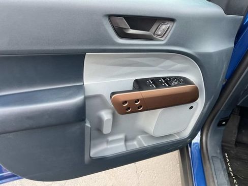 Certified 2024 Ford Maverick Lariat FWD image 16