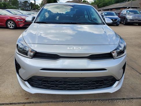 Used 2022 Kia Rio LX image 4