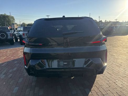 Used 2023 BMW XM AWD/4WD image 13
