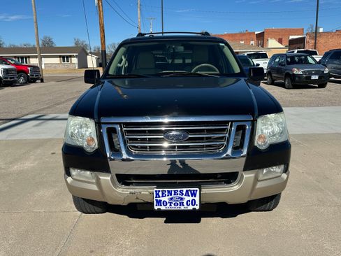 Used 2010 Ford Explorer Eddie Bauer image 2