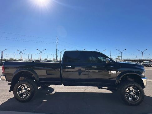 Used 2014 RAM 2500 Laramie w/ Convenience Group image 6