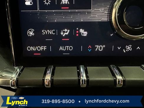 Used 2024 GMC Acadia Denali w/ Super Cruise Package image 15