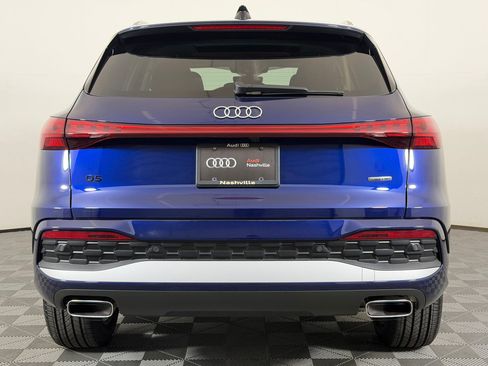 Used 2025 Audi Q5 Premium AWD/4WD image 10