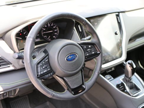Used 2025 Subaru Outback Onyx Edition w/ Popular Package #2 AWD/4WD image 19