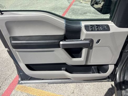 Used 2019 Ford F150 XLT AWD/4WD image 16
